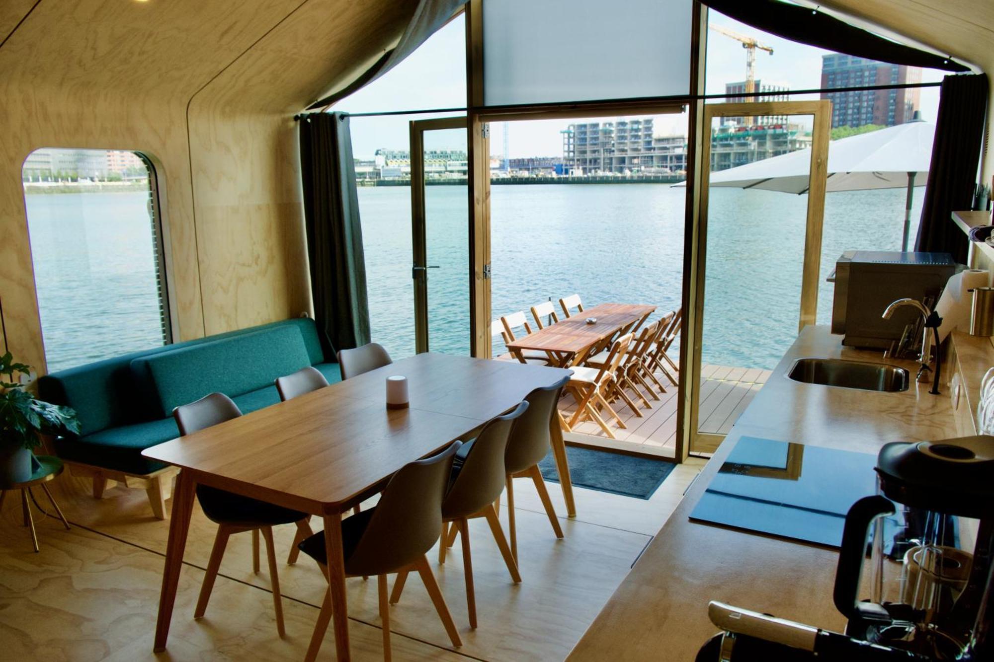 Villa Wikkelboats At Floating Rotterdam Rijnhaven Exterior foto